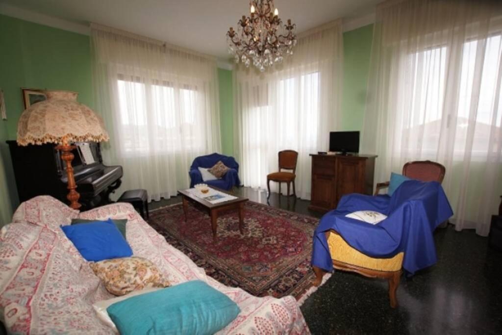 Casa Belvedere Diano Castello Kültér fotó