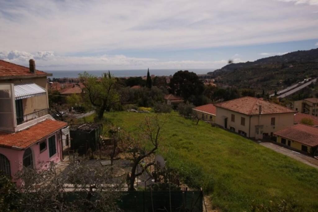 Casa Belvedere Diano Castello Kültér fotó